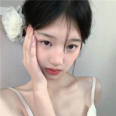 彩鸾春色